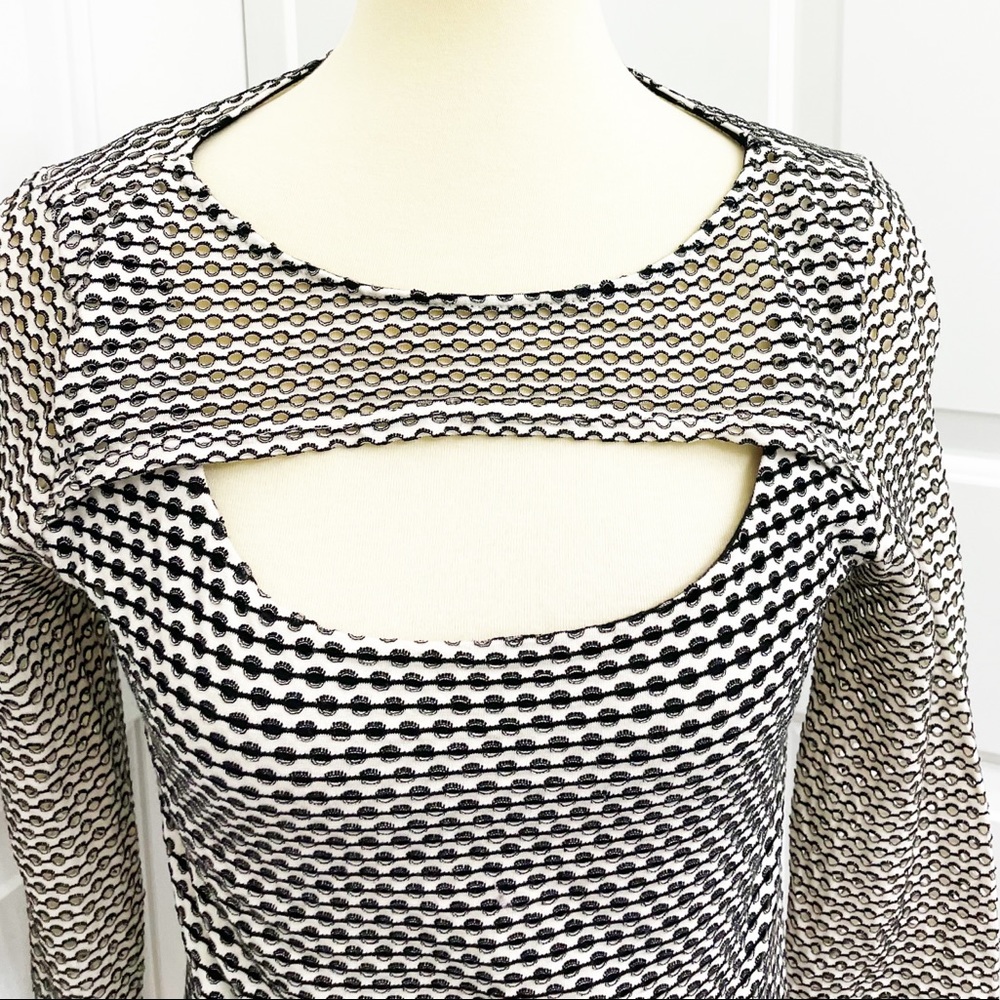 Bailey44 Tomo Khani Top size Large - Picture 4 of 10